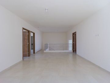 SE VENDE CASA EN LA CORUÑA