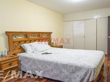 VENDO DEPARTAMENTO EN URB. BARRIO MEDICO 116M2., SURQUILLO