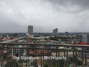Looking For RFO 2-Bedroom w/Balcony & Ledge Near LRT FPJ Station Sm North MCU WCC? Reserve Your Unit At The Signature Quezon City!