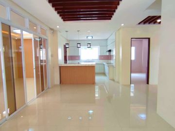 For Sale Furnished Majestic Modern 2 storey House in Parañaque
