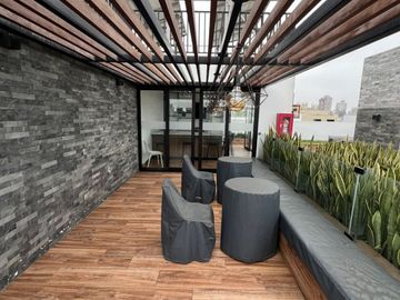 Flat en Av. Grau en Miraflores con acabados modernos y areas comunes