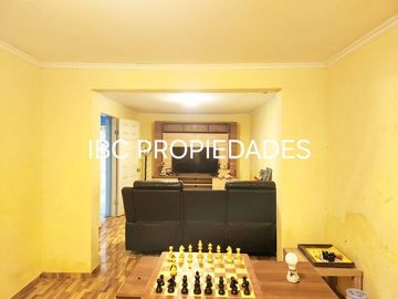 CASA A LA VENTA CON LOCAL COMERCIAL EN SAN FELIPE