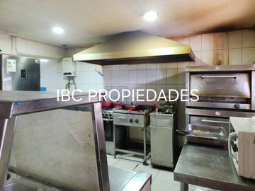 CASA A LA VENTA CON LOCAL COMERCIAL EN SAN FELIPE