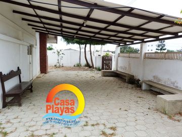 Casa en Playas de Venta en La Via a Data Posorja Km 1.5, Terreno 1.000 m.