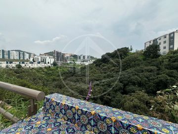 Casa Con Vista Arbolada En Real Esmeralda Un Oasis De Elegancia Y Comodidad
