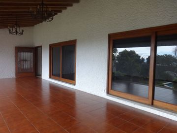 VENDO RESIDENCIA FRACC. COL. VISTA HERMOSA, CUERNAVACA