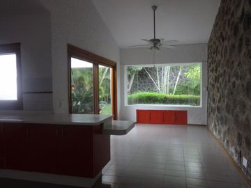 VENDO RESIDENCIA FRACC. COL. VISTA HERMOSA, CUERNAVACA