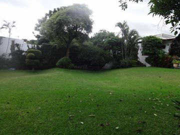 VENDO RESIDENCIA FRACC. COL. VISTA HERMOSA, CUERNAVACA