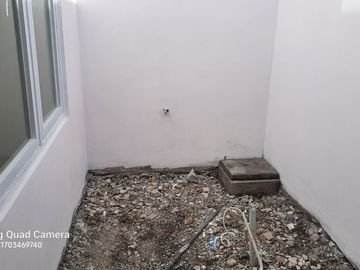 Rumah Dekat MERR Pasar Atom Tambaksari di Regency One Pogot PPN Ditanggung Pemerintah