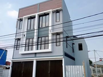 ruko 2 lantai di jalan gadog cisalak cimanggis depok