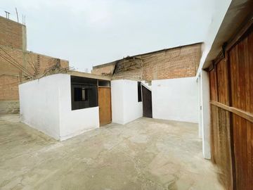 ¡Oportunidad Única! Casa Rústica En Venta En Ventanilla:Tu Proyecto Tu Estilo