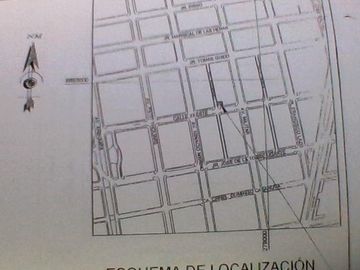Local Comercial en Venta Puerta A La Calle En Esquina, En Zona Comercial Y Residencial