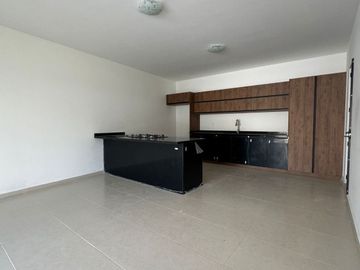 Hermosa Casa en Venta zona Burgos
