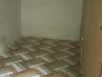 Oportunidadde Compra Casa Primer Piso, en Zona Comercial Y Residencial
