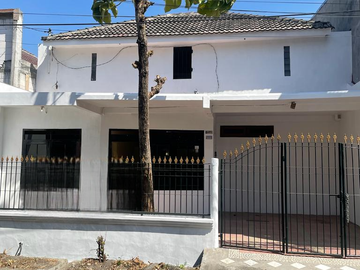 Rumah Griya Babatan Mukti Wiyung Surabaya Barat dkt UNESA Pakuwon Mall