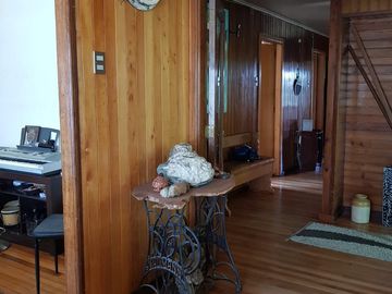 Amplio Terreno con Casa Calle Bueras
