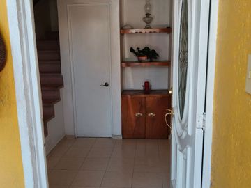 Casa a 5 min del Centro de Tepotzotlán, 3R, 1.5B, 2E, en Condominio Horizontal