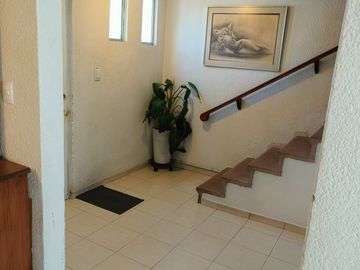 Casa a 5 min del Centro de Tepotzotlán, 3R, 1.5B, 2E, en Condominio Horizontal