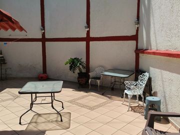 Casa a 5 min del Centro de Tepotzotlán, 3R, 1.5B, 2E, en Condominio Horizontal