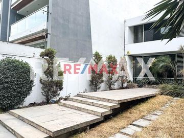 VENDO CASA EN AV. ROCA Y BOLOÑA, AT:476m2, MIRAFLORES