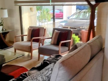 Casa en Venta en Residencial la Querencia 302, Zona NorPoniente