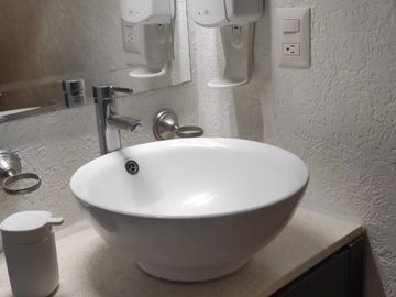 Casa en Venta en Residencial la Querencia 302, Zona NorPoniente