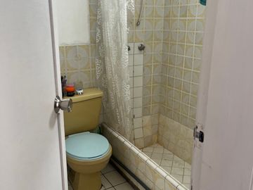 PROPIEDAD EN VENTA - SECTOR BELLAVISTA BAJA EN QUITO