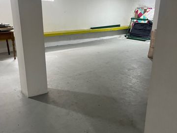 PROPIEDAD EN VENTA - SECTOR BELLAVISTA BAJA EN QUITO