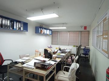 ¡Oportunidad Única En Salamanca Ate! Casa En Venta En La Calle Agustín De Zárate