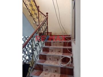 Gran Oportunidad Se Vende Casa 3 Pisos En Puente Piedra