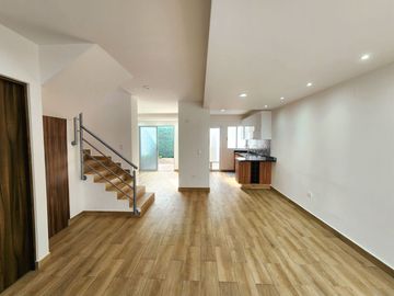 Casa en Venta. Paseo de Los Alcatraces 700, Zakia. El Marqués, Querétaro