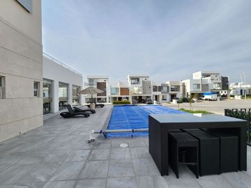 Casa en Venta. Paseo de Los Alcatraces 700, Zakia. El Marqués, Querétaro