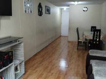 Vendo Lindo Dpto con estacionamiento en Condominios Alcázar Rímac (cerca al Palacio de gobierno)