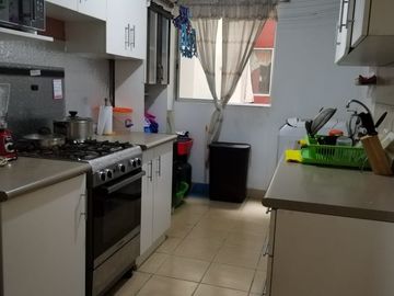 Vendo Lindo Dpto con estacionamiento en Condominios Alcázar Rímac (cerca al Palacio de gobierno)