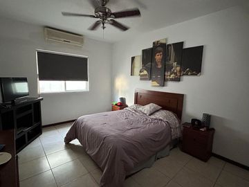 Casa en Venta en Cumbres Elite