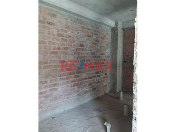 Gran Oportunidad Venta De Casa 245 Mt2 En Vmt Cerca A Municipalidad