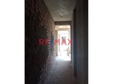 Gran Oportunidad Venta De Casa 245 Mt2 En Vmt Cerca A Municipalidad