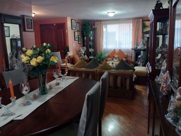 CASA EN VENTA SANTA LUCÍA ALTA 5 DORMITORIOS