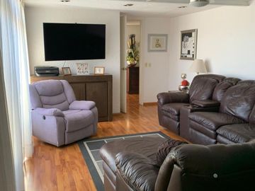 CASA EN VENTA, COLONIA JARDIN, SAN LUIS POTOSI, A UNOS PASOS DE PLAZA TANGAMANGA