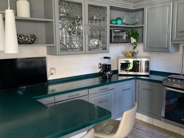CASA EN VENTA, COLONIA JARDIN, SAN LUIS POTOSI, A UNOS PASOS DE PLAZA TANGAMANGA