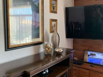 CASA EN VENTA, COLONIA JARDIN, SAN LUIS POTOSI, A UNOS PASOS DE PLAZA TANGAMANGA