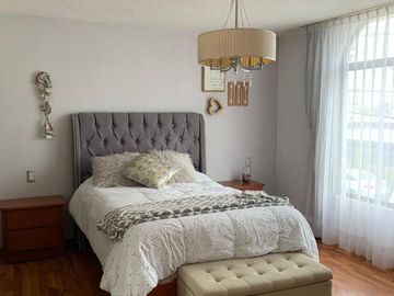 CASA EN VENTA, COLONIA JARDIN, SAN LUIS POTOSI, A UNOS PASOS DE PLAZA TANGAMANGA