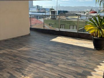 CASA EN VENTA, COLONIA JARDIN, SAN LUIS POTOSI, A UNOS PASOS DE PLAZA TANGAMANGA
