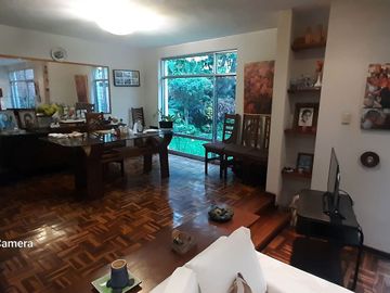 Linda casa, 312 m2, ideal vivienda o Proyecto, 4 dorms, 3 baños, 2 estac.
