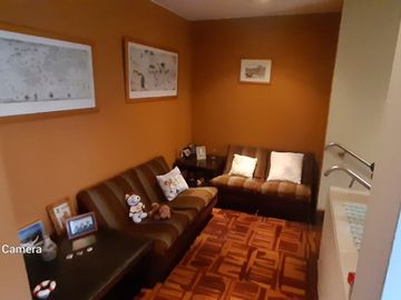 Linda casa, 312 m2, ideal vivienda o Proyecto, 4 dorms, 3 baños, 2 estac.
