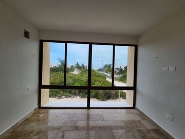 Casa con rooftop, alberca, a pasos del mar, en venta San Benito pre-construccion