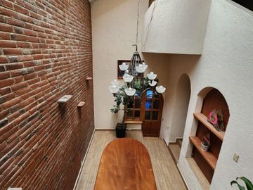 CASA CON ALBERCA