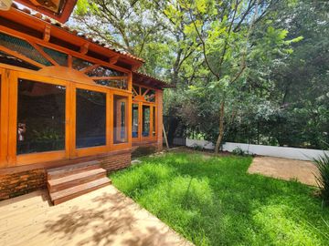 CASA CON ALBERCA