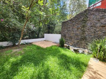 CASA CON ALBERCA