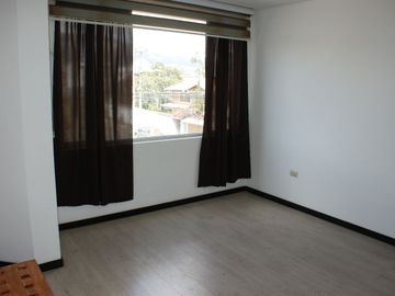 Venta  - Casa - Norte - Quito - Santa Lucia Alta